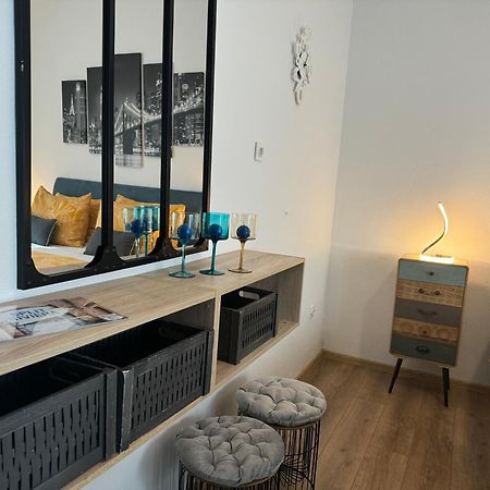 Spacious Apartment Matej Near The Sea Kaštela Екстериор снимка