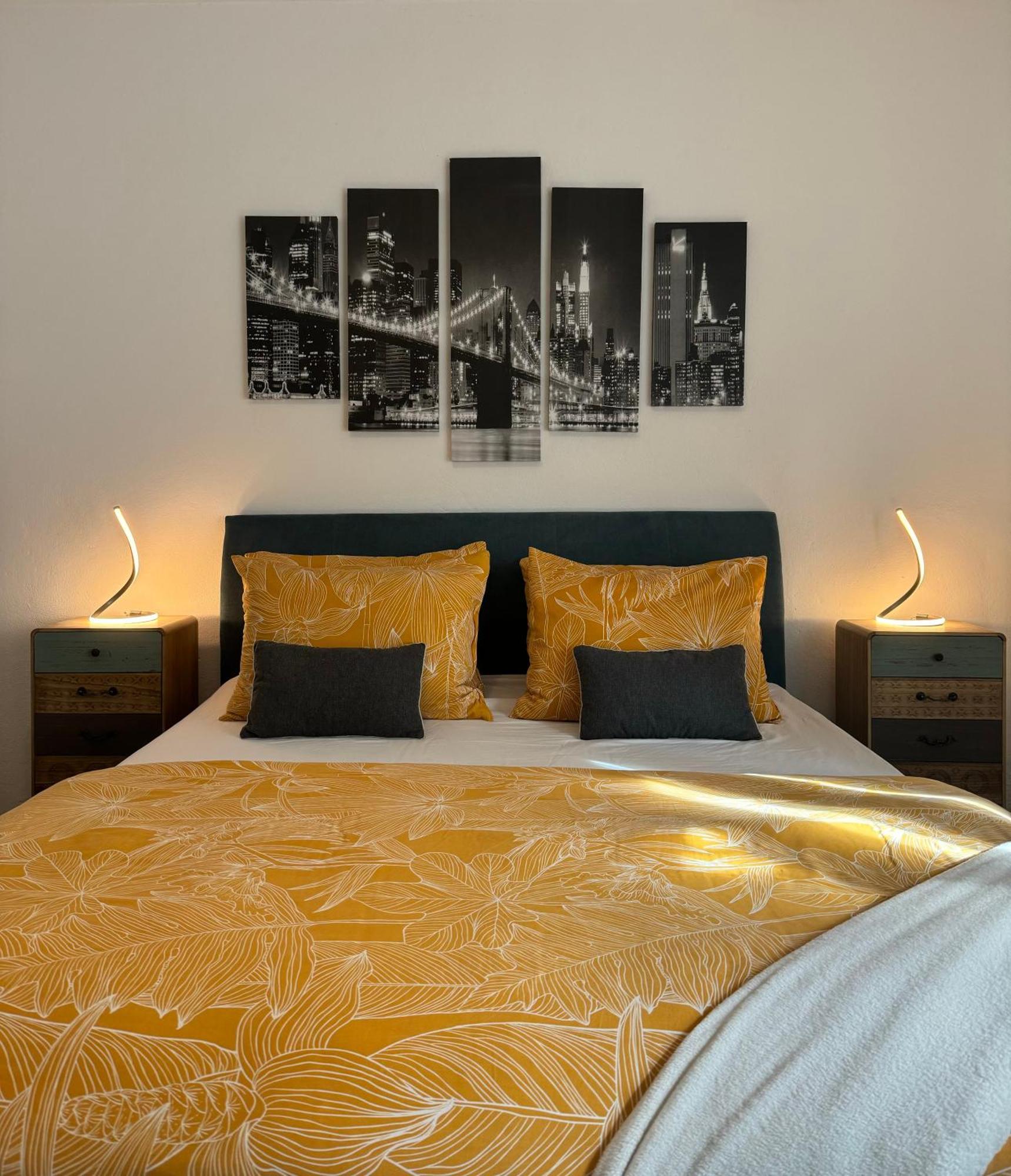 Spacious Apartment Matej Near The Sea Kaštela Екстериор снимка